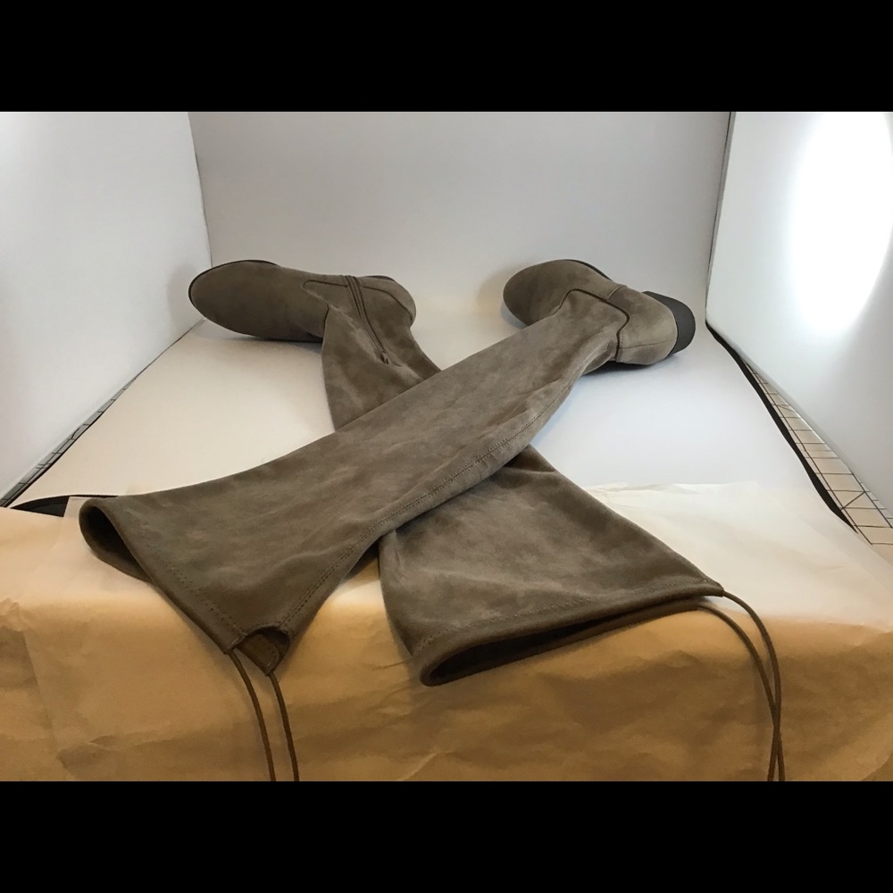 SODA. Smokey Taupe Dress Boots